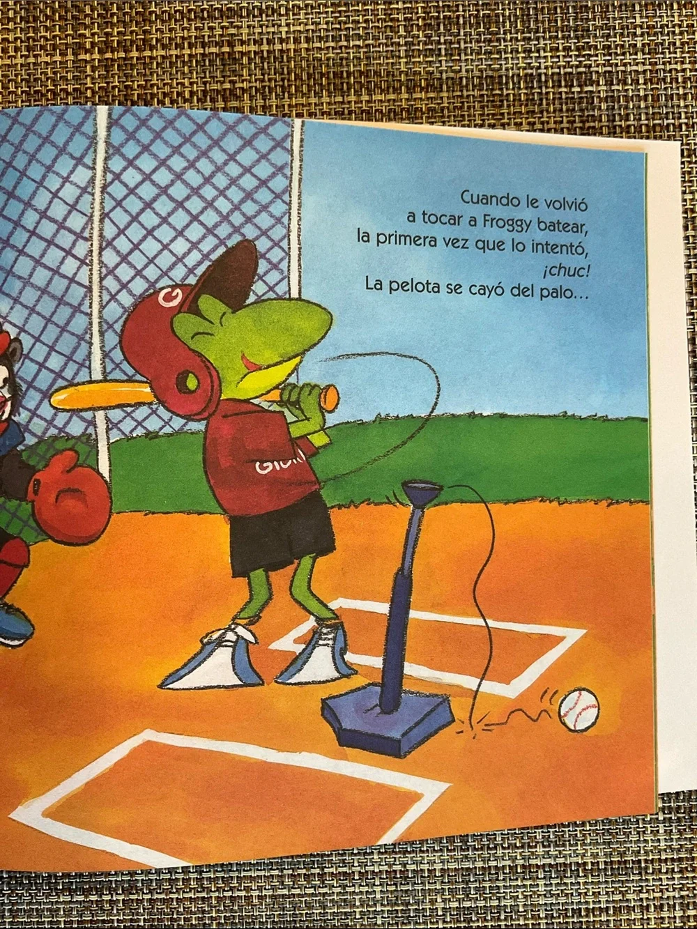2 Froggy books in Spanish NWT